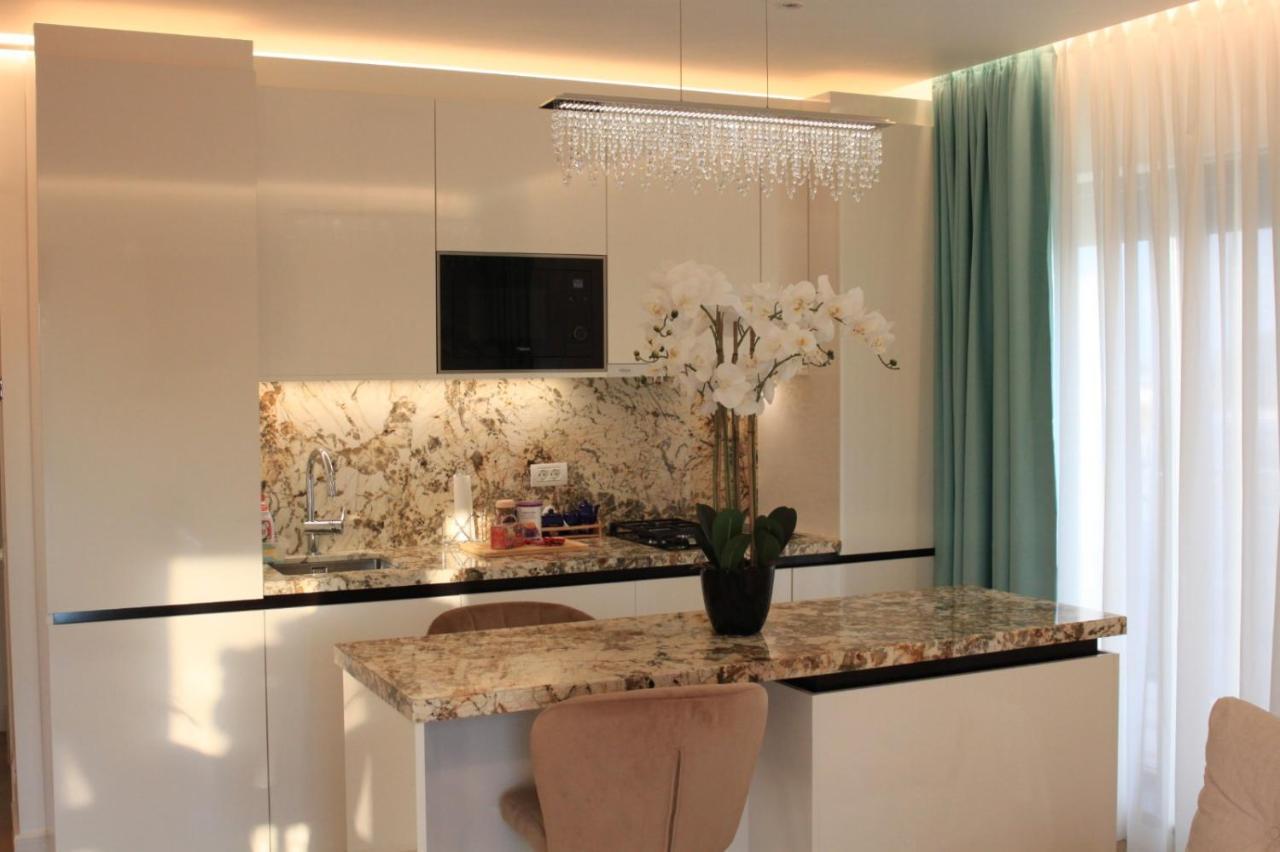 Grozavesti Luxury Apartment With 2 Rooms Bucarest Exterior foto
